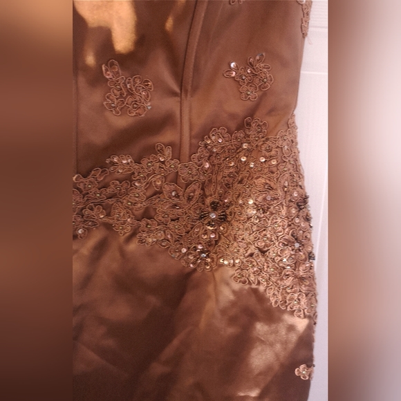 JOVANI PROM DRESS SIZE10 - Picture 6 of 16